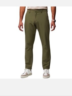 NWT Fabletics Mens The Only Pant Olive Green  Water Resistant Stretch